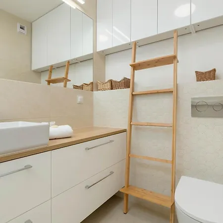 Apartment Bright Kazimierza Wielkiego Perfect For Remote Work By Renters *