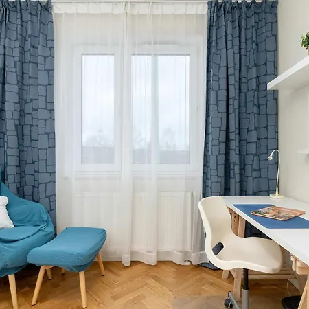 Bright Kazimierza Wielkiego Perfect For Remote Work By Renters