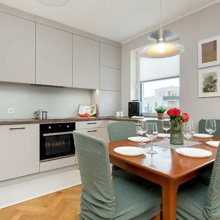 Bright Kazimierza Wielkiego Perfect For Remote Work By Renters *